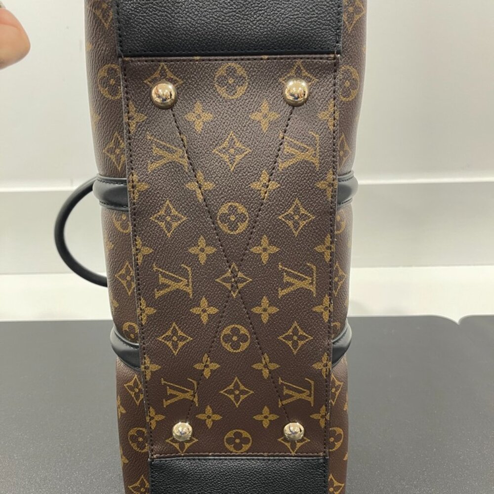 Louis Vuitton Sufflot Monogram Canvas/Leather (JB1076) - Picture 9 of 15